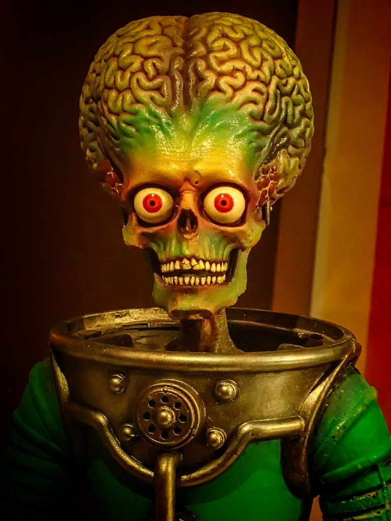 Unveiling⁢ the​ Extraordinary Aliens in‍ Alien Archive