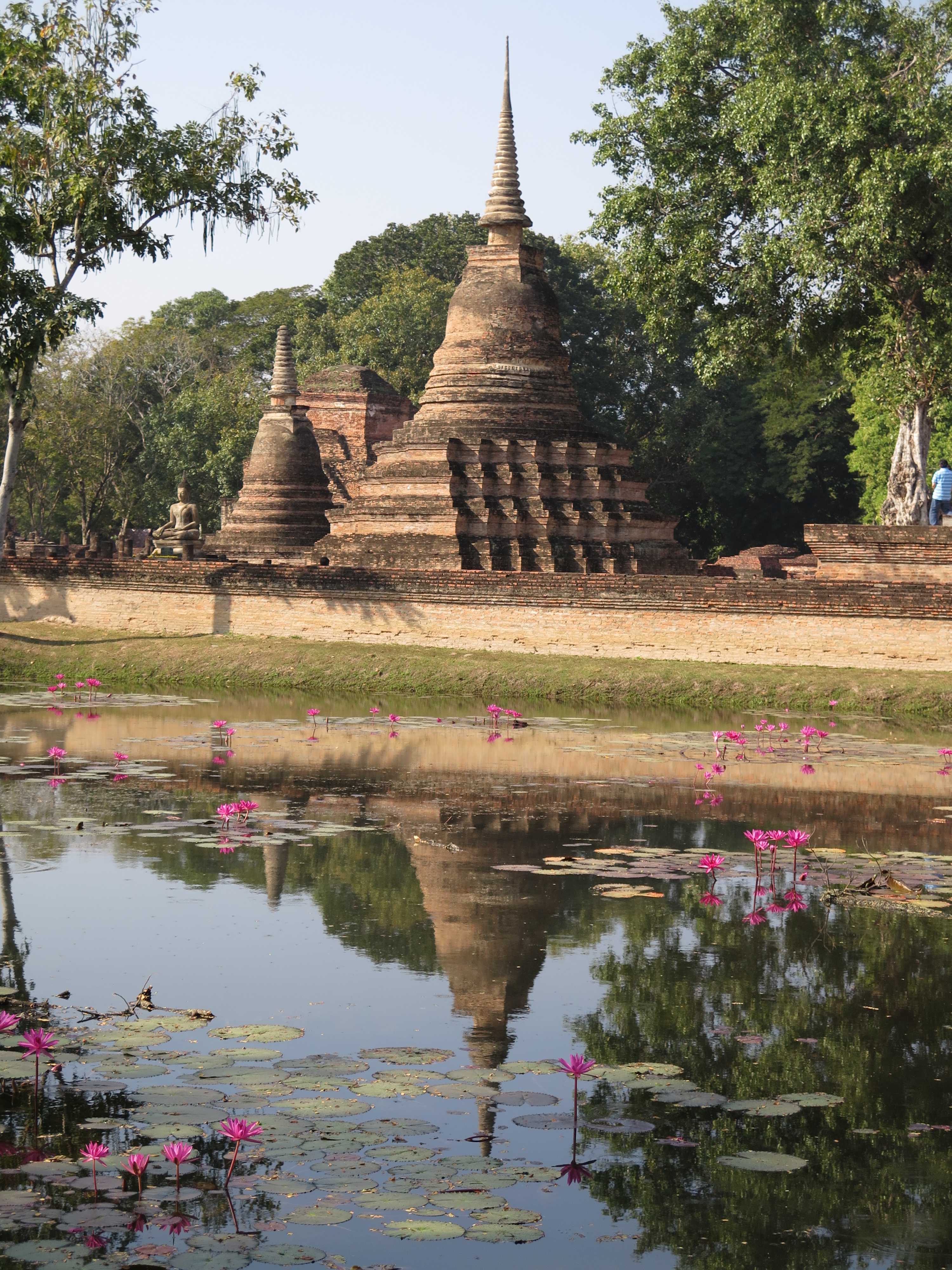 2. Ethereal Temples: Embarking​ on a Transcendent‌ Pilgrimage ⁣to Cosmic ​Heavens